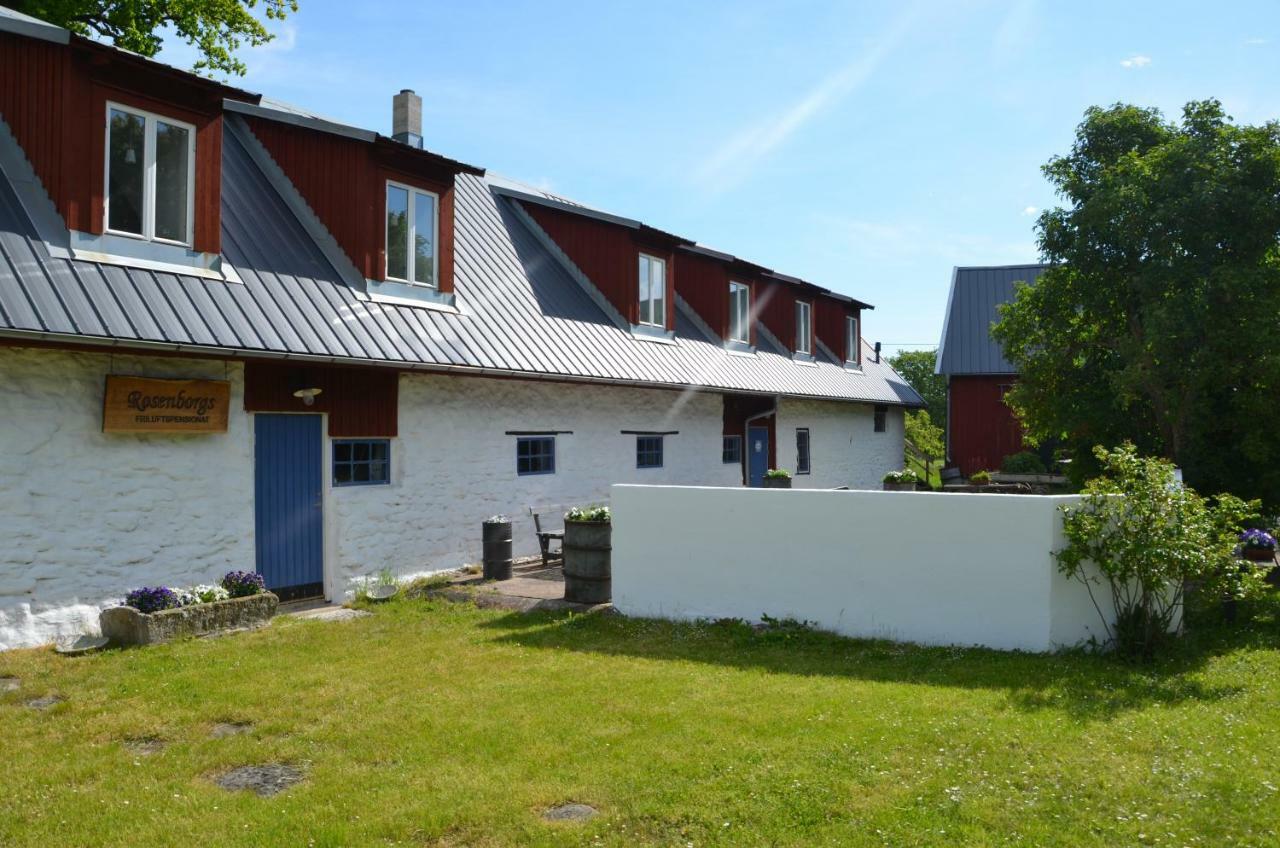 Rosenborgs Friluftspensionat Farjestaden Bagian luar foto