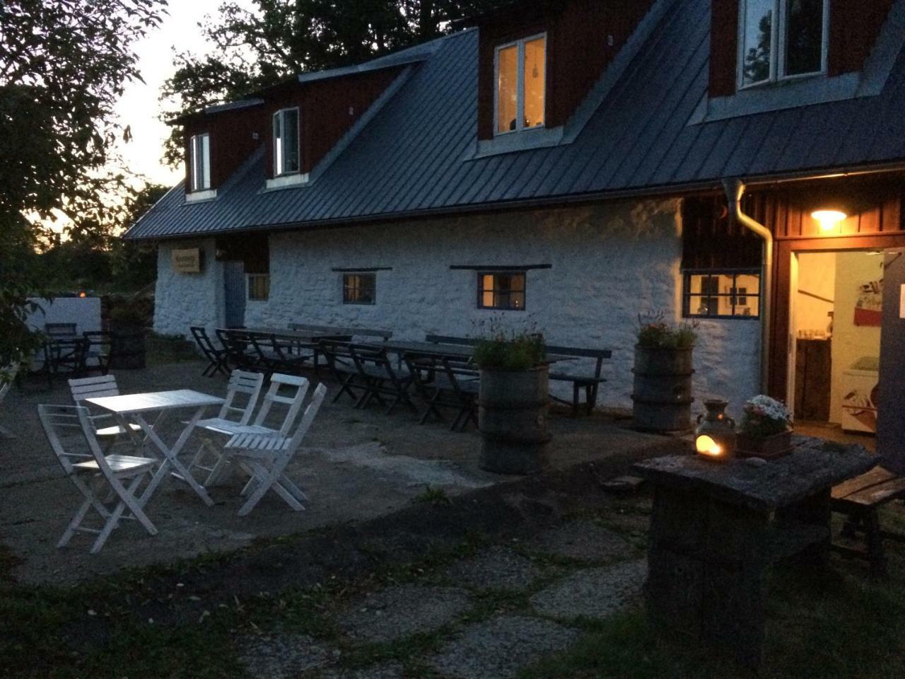 Rosenborgs Friluftspensionat Farjestaden Bagian luar foto