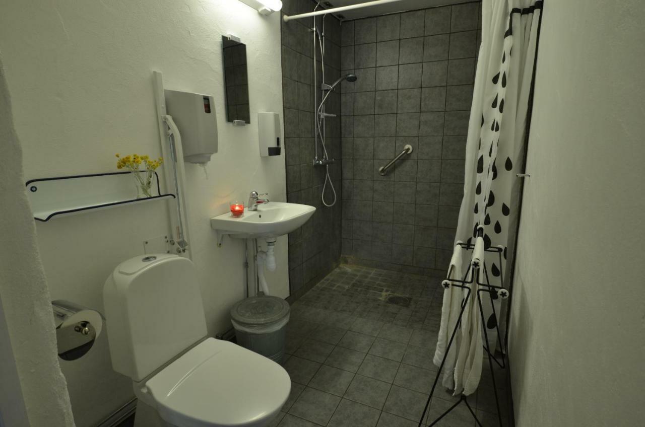 Rosenborgs Friluftspensionat Farjestaden Bagian luar foto