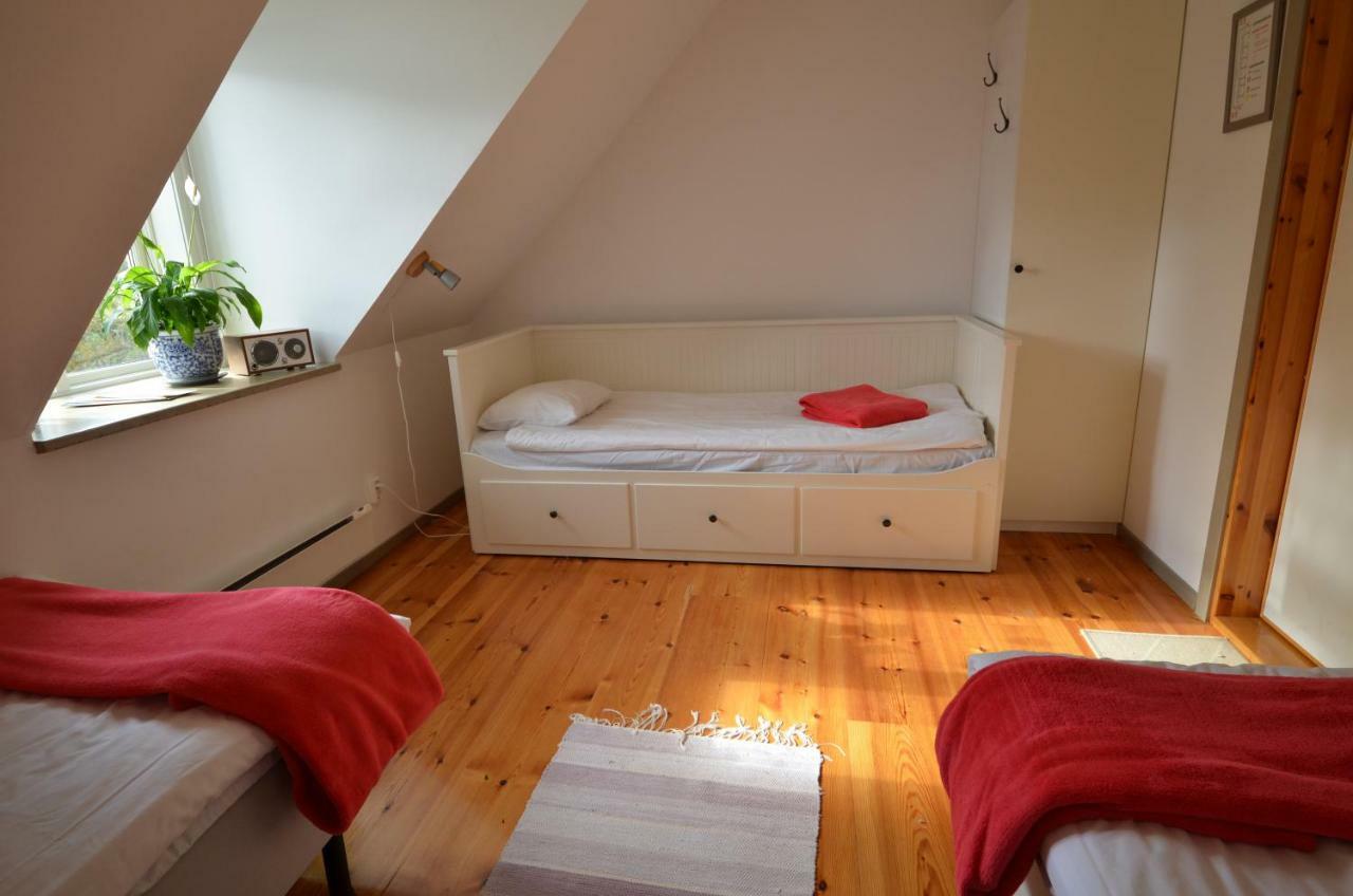 Rosenborgs Friluftspensionat Farjestaden Bagian luar foto
