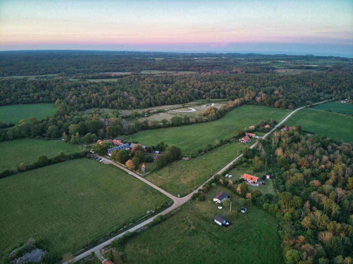 Rosenborgs Friluftspensionat Farjestaden Bagian luar foto